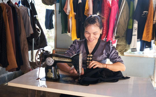 Home for Life - Chung tay san sẻ khó khăn cùng phụ nữ Việt Nam